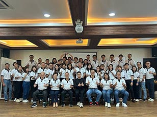 2024年点燃生命 - 企业培训